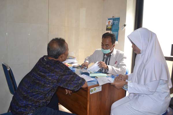 Klinik Internis-Penyakit Dalam Klinik Internis-Penyakit Dalam