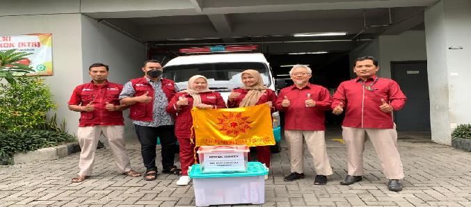 Tim DMC RSU Muhammadiyah Ponorogo Beri Layanan Kesehatan Gratis
